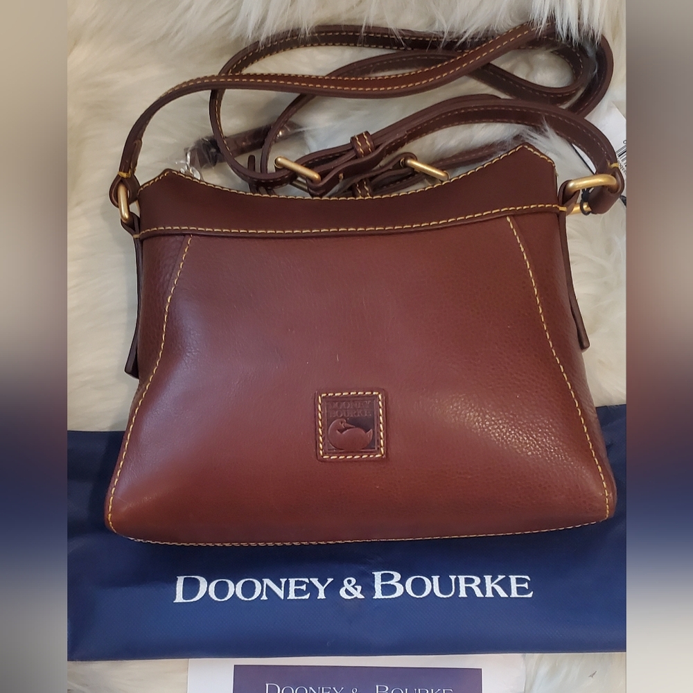 New Dooney & Bourke Florentine Leather Small Cassidy Crossbody Chestnut